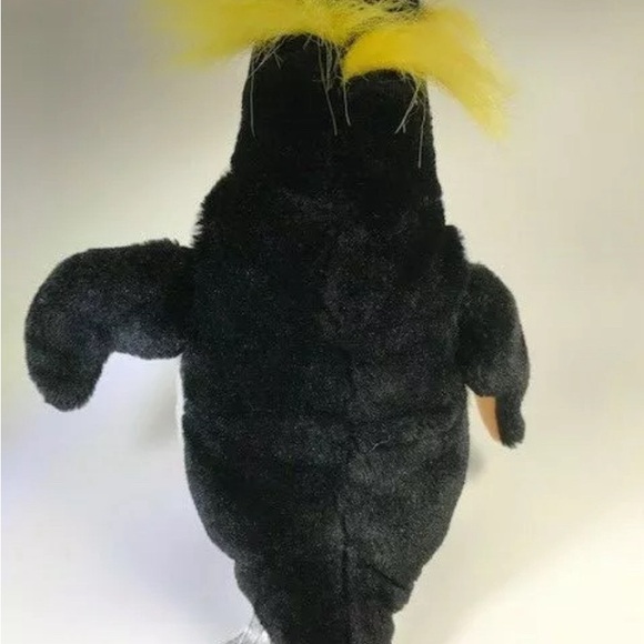 Rockhopper Penguin 12” Plush Fiesta Black White Yellow EUC cute stuffed Soft - Picture 3 of 7